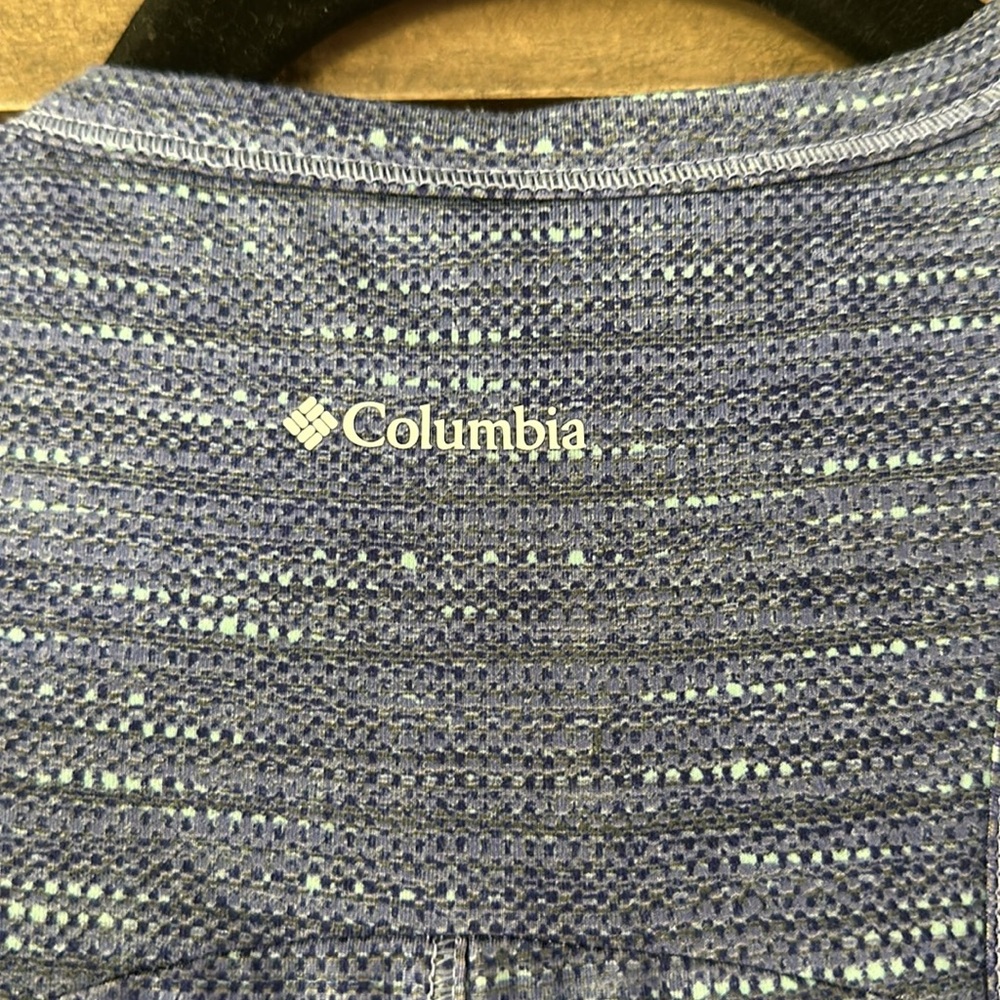 Columbia athleisure dress - Picture 6 of 9